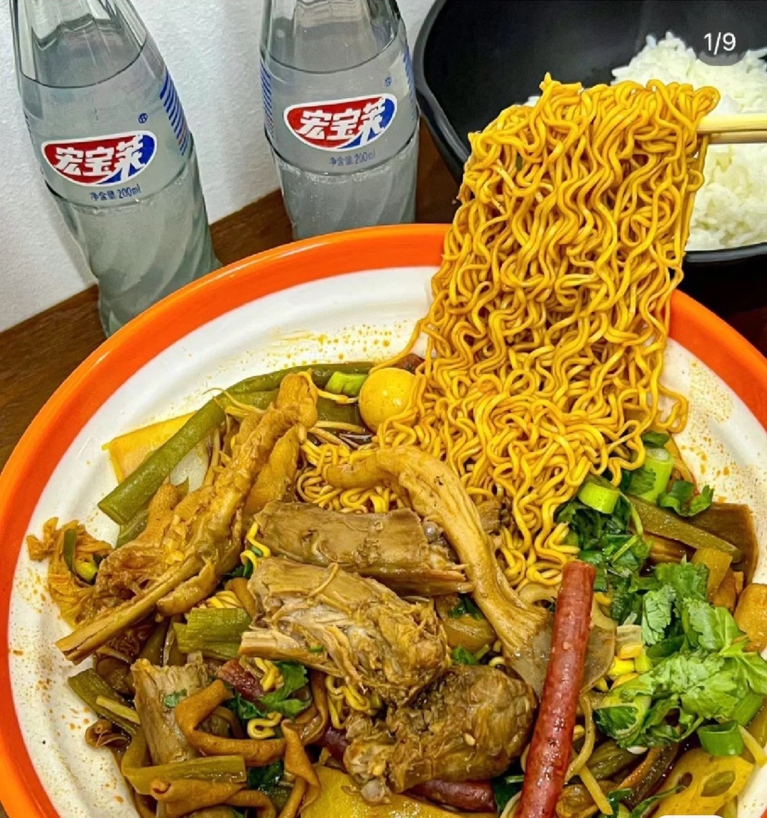 曹氏鴨脖之所以這么火，主要是因?yàn)橐韵聨讉€(gè)原因